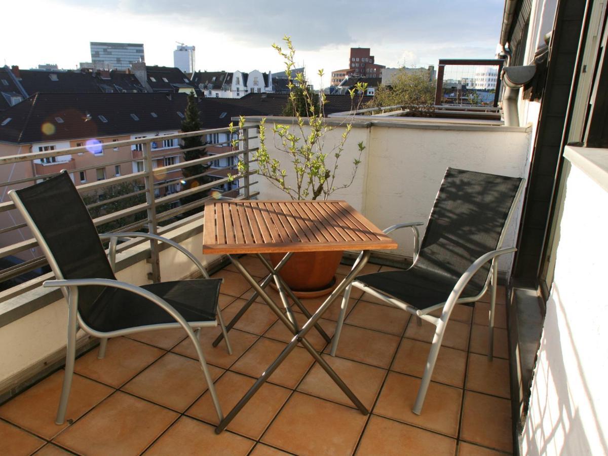 Apartment Medienhafen 46 Sqm Dusseldorf Room photo